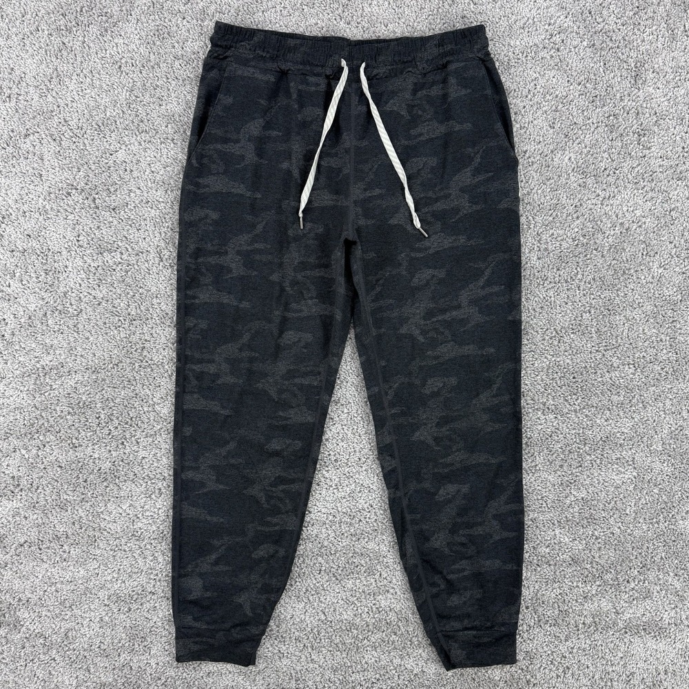 Vuori Performance Joggers Women's M Camo DreamKnit Athleisure Stretch